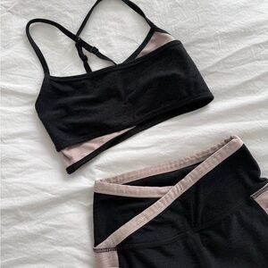 Beyond Yoga matching SET